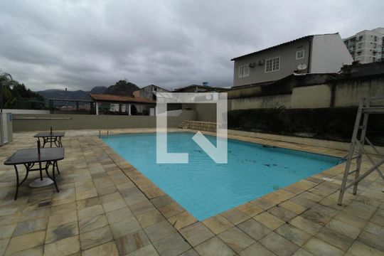Área comum - Piscina de apartamento para alugar com 2 quartos, 54m² em Pechincha, Rio de Janeiro