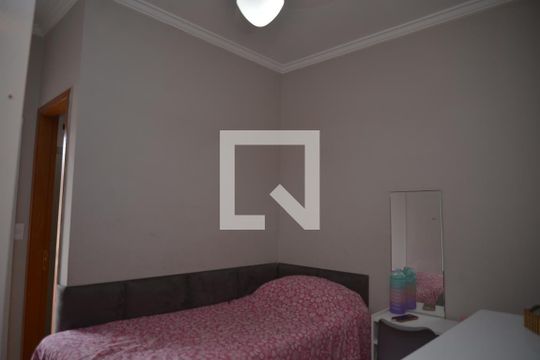 Quarto Suite 1 de casa à venda com 3 quartos, 100m² em Vila Príncipe de Gales, Santo André