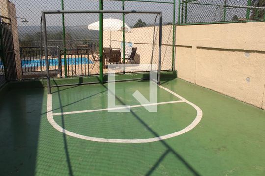 Área comum de apartamento para alugar com 3 quartos, 55m² em Jardim Ísis, Cotia