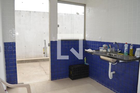 Cozinha de apartamento à venda com 2 quartos, 55m² em Europa, Contagem