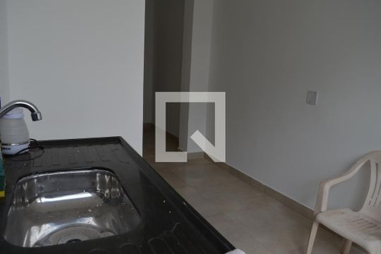 Cozinha de apartamento à venda com 2 quartos, 55m² em Europa, Contagem