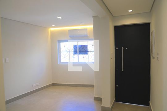 Casa para alugar com 2 quartos, 125m² em Mirandópolis, São Paulo