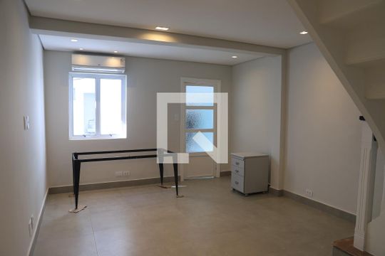 Sala de Jantar de casa para alugar com 2 quartos, 125m² em Mirandópolis, São Paulo