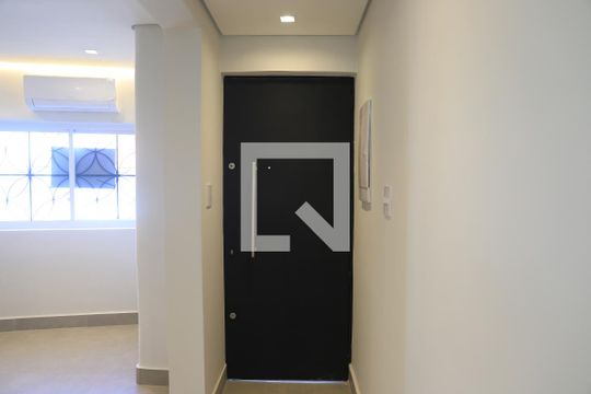 Sala de casa para alugar com 2 quartos, 125m² em Mirandópolis, São Paulo