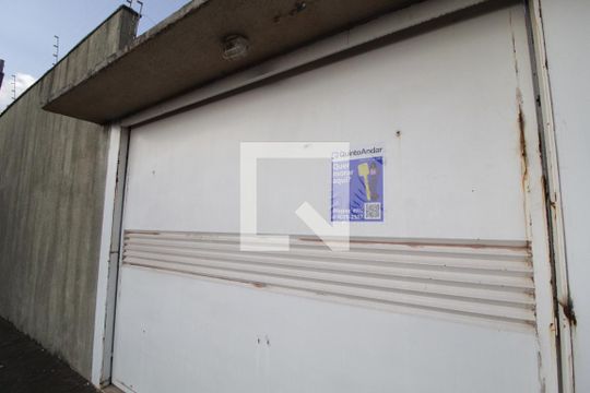 plaquinha de casa para alugar com 2 quartos, 70m² em Jardim Holanda, Uberlândia