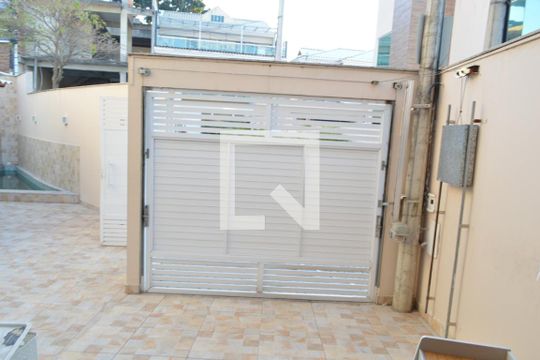 Garagem  de casa de condomínio à venda com 5 quartos, 320m² em Jacarepaguá, Rio de Janeiro