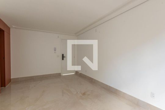 Sala de apartamento para alugar com 2 quartos, 80m² em Barro Preto, Belo Horizonte