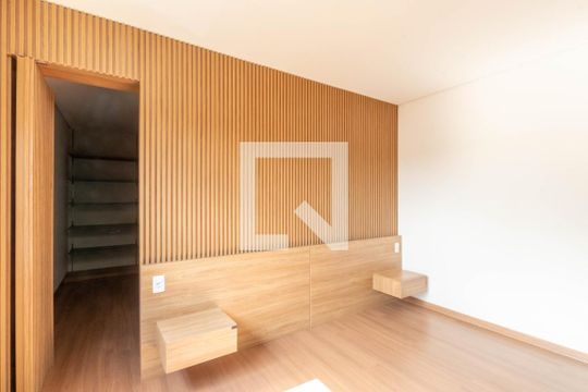 Quarto Suíte de apartamento para alugar com 2 quartos, 80m² em Barro Preto, Belo Horizonte