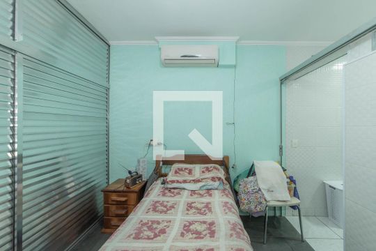 Suíte 1 de casa à venda com 4 quartos, 280m² em Saúde, São Paulo