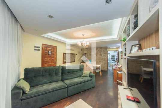Sala de casa à venda com 4 quartos, 280m² em Saúde, São Paulo