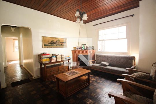 Sala de casa para alugar com 2 quartos, 100m² em Azenha, Porto Alegre