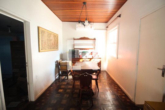 Sala de Jantar de casa para alugar com 2 quartos, 100m² em Azenha, Porto Alegre