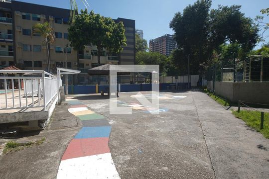Área comum de apartamento para alugar com 2 quartos, 60m² em Jacarepaguá, Rio de Janeiro