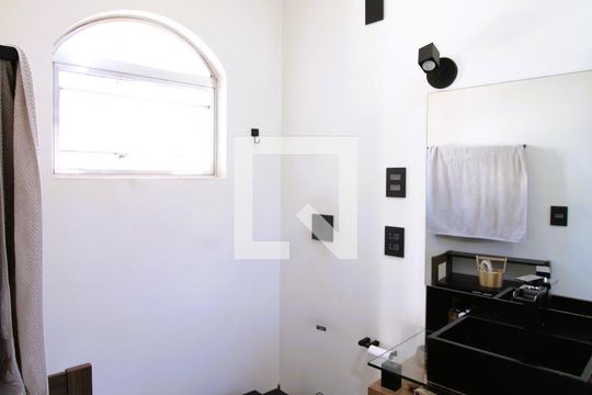 Banheiro da Suíte de casa à venda com 4 quartos, 318m² em Vila Guilherme, São Paulo