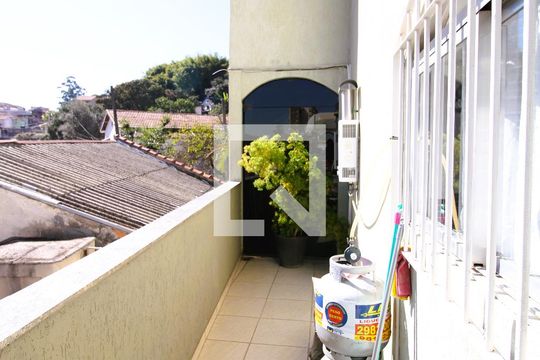 Corredor Lateral de casa à venda com 4 quartos, 318m² em Vila Guilherme, São Paulo