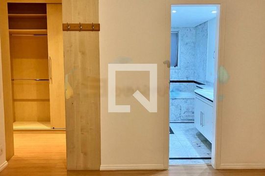Apartamento à venda com 3 quartos, 221m² em Vila Uberabinha, São Paulo