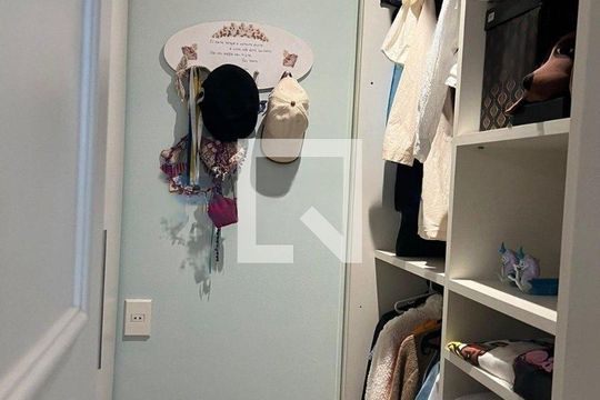 Apartamento à venda com 3 quartos, 225m² em Cerqueira César, São Paulo