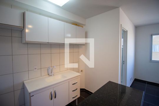 Cozinha de apartamento à venda com 1 quarto, 30m² em Vila Campanela, São Paulo