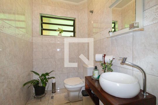 Lavabo de casa à venda com 3 quartos, 215m² em Vila Osasco, Osasco