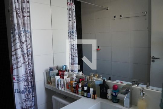 Banheiro da Suíte de apartamento à venda com 3 quartos, 85m² em Jardim Umarizal, São Paulo