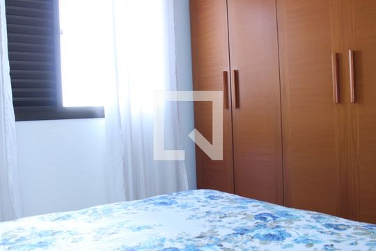 Quarto 2 de casa à venda com 4 quartos, 145m² em Jardim Vila Formosa, São Paulo