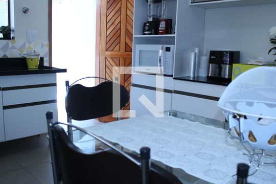Cozinha  de casa à venda com 4 quartos, 145m² em Jardim Vila Formosa, São Paulo