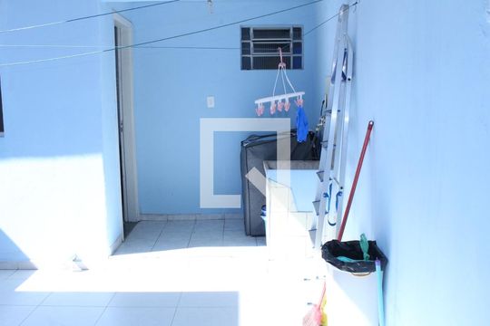 Área de serviço  de casa à venda com 4 quartos, 145m² em Jardim Vila Formosa, São Paulo