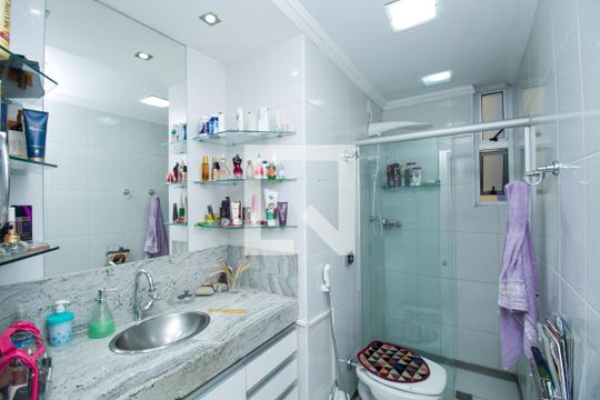 Banheiro da Suíte de apartamento à venda com 3 quartos, 95m² em São Lucas, Belo Horizonte