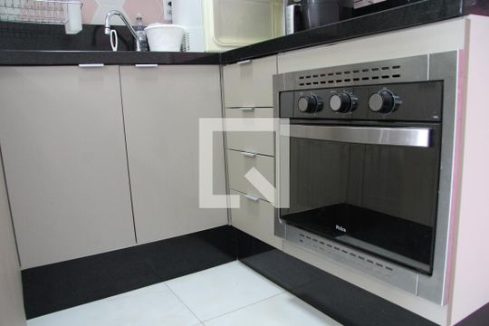 Cozinha  de apartamento para alugar com 1 quarto, 37m² em Centro, Guarulhos