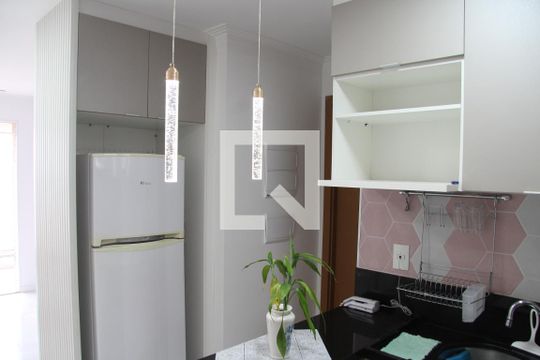 Cozinha  de apartamento para alugar com 1 quarto, 37m² em Centro, Guarulhos