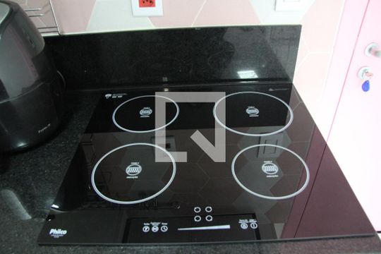 Cozinha  de apartamento para alugar com 1 quarto, 37m² em Centro, Guarulhos