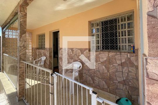 Área comum de casa à venda com 5 quartos, 300m² em Betânia, Belo Horizonte
