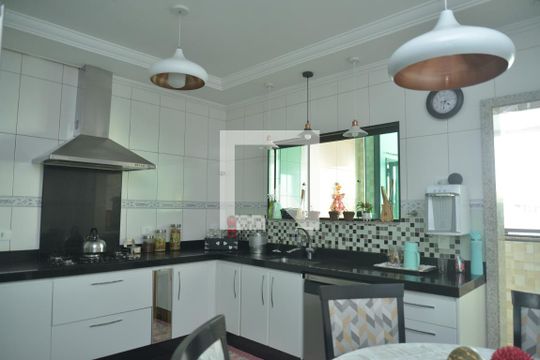 Cozinha de casa à venda com 3 quartos, 300m² em Parque das Nações, Santo André