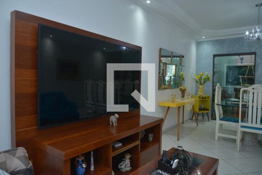 Sala de casa à venda com 3 quartos, 300m² em Parque das Nações, Santo André
