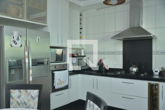 Cozinha de casa à venda com 3 quartos, 300m² em Parque das Nações, Santo André