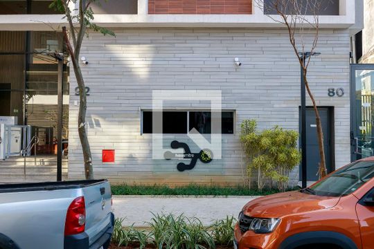 Fachada de kitnet/studio para alugar com 1 quarto, 25m² em Brooklin, São Paulo
