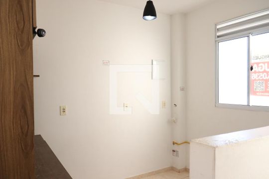 Cozinha de apartamento à venda com 2 quartos, 44m² em Santo Andre, São Leopoldo