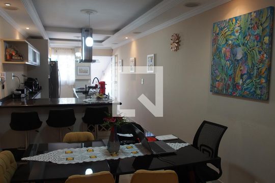 Sala de casa para alugar com 2 quartos, 349m² em Vila Santa Terezinha, Várzea Paulista