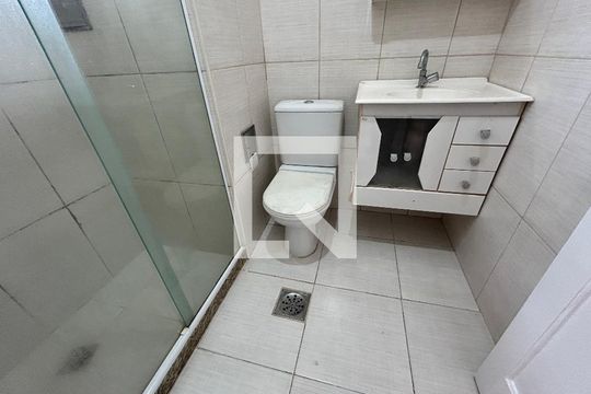 Banheiro de apartamento à venda com 2 quartos, 50m² em Méier, Rio de Janeiro