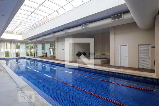 Área comum - Piscina de apartamento à venda com 3 quartos, 134m² em Cerqueira César, São Paulo