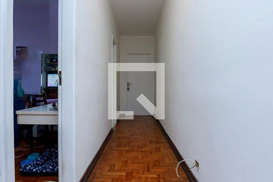 Corredor de casa à venda com 3 quartos, 250m² em Brooklin Paulista, São Paulo