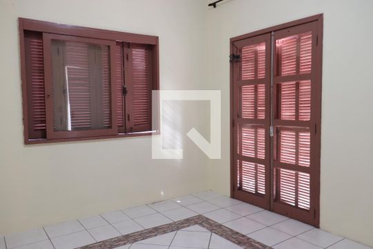 Quarto 01 de apartamento para alugar com 1 quarto, 60m² em Scharlau, São Leopoldo