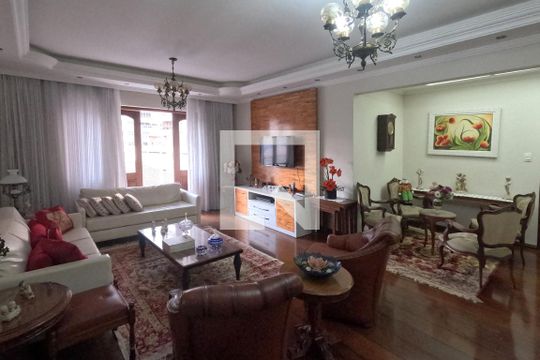 Apartamento para alugar com 4 quartos, 149m² em Gonzaga, Santos