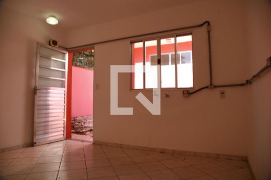 Quarto Serviço/Edícula de casa à venda com 3 quartos, 280m² em Baeta Neves, São Bernardo do Campo