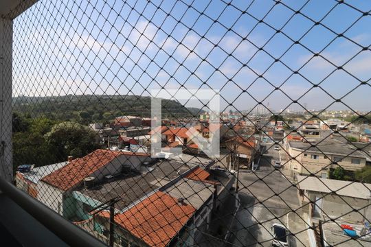 Vista Sala de apartamento para alugar com 3 quartos, 64m² em Jardim Colina, São Paulo