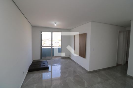 Apartamento para alugar com 3 quartos, 64m² em Jardim Colina, São Paulo