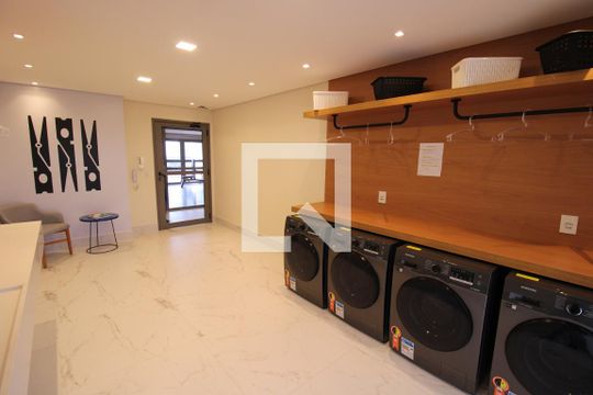 Área Comum de kitnet/studio à venda com 1 quarto, 28m² em Parada Inglesa, São Paulo