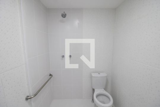 Banheiro de kitnet/studio à venda com 1 quarto, 28m² em Parada Inglesa, São Paulo