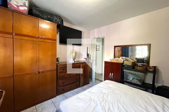 Quarto 1 de casa à venda com 3 quartos, 200m² em Jabaquara, São Paulo
