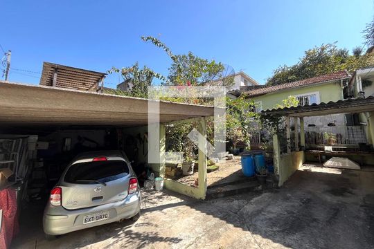 Garagem de casa à venda com 3 quartos, 200m² em Jabaquara, São Paulo